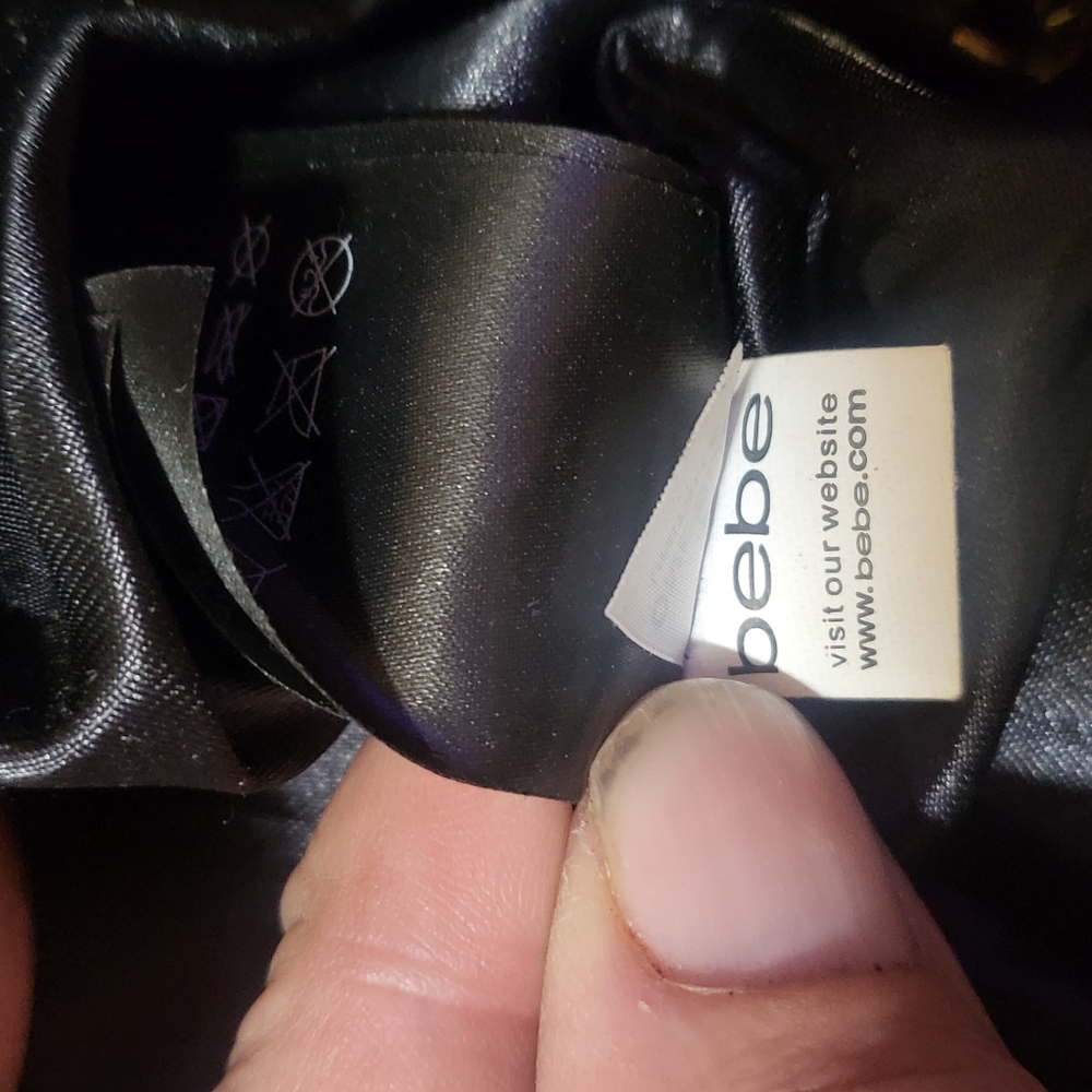 Handbag - Picture 2 of 3